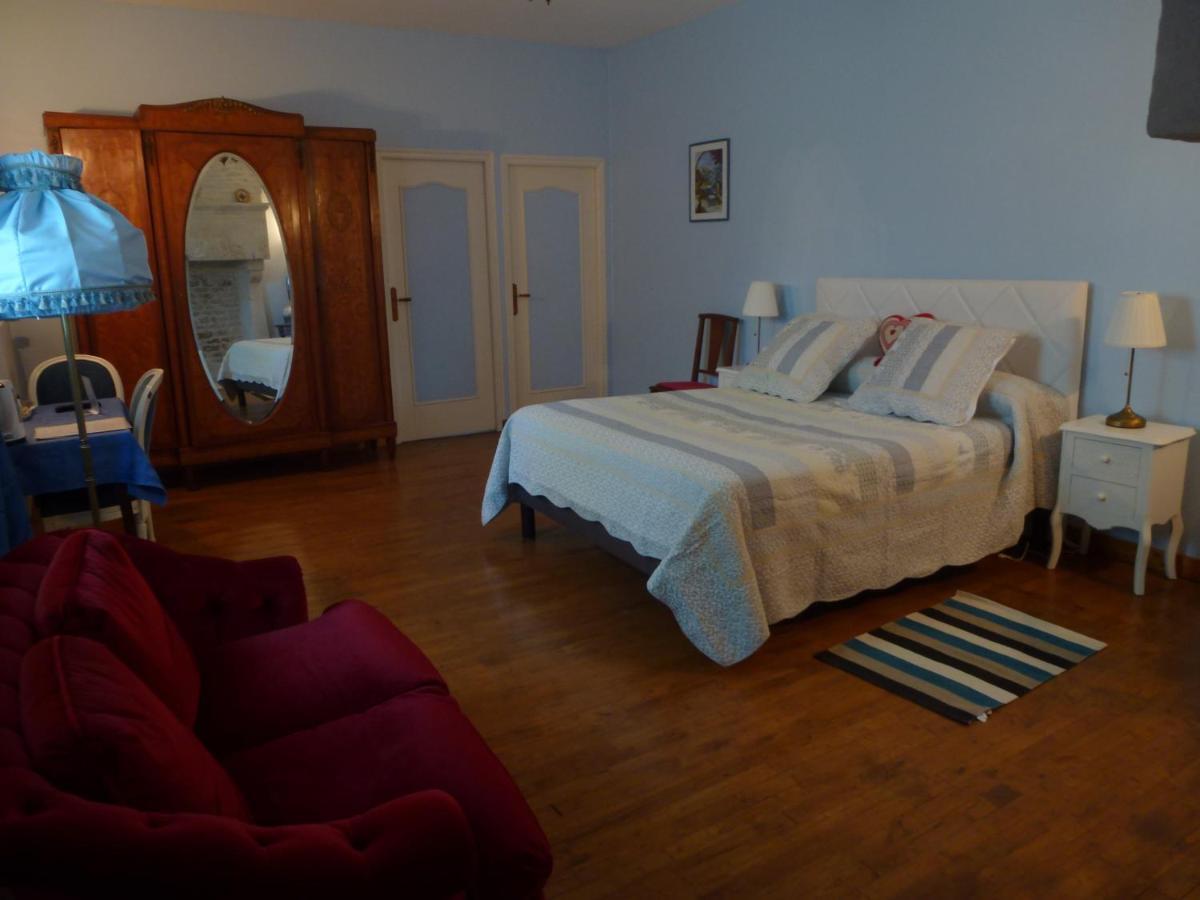 Bed and Breakfast Le Logis De Faugerit Frontenay-Rohan-Rohan Zewnętrze zdjęcie